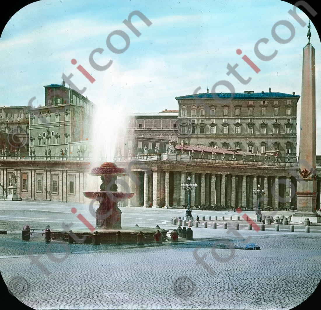 Der Petersplatz | The St. Peter&#039;s Square - Foto foticon-simon-147-009.jpg | foticon.de - Bilddatenbank für Motive aus Geschichte und Kultur